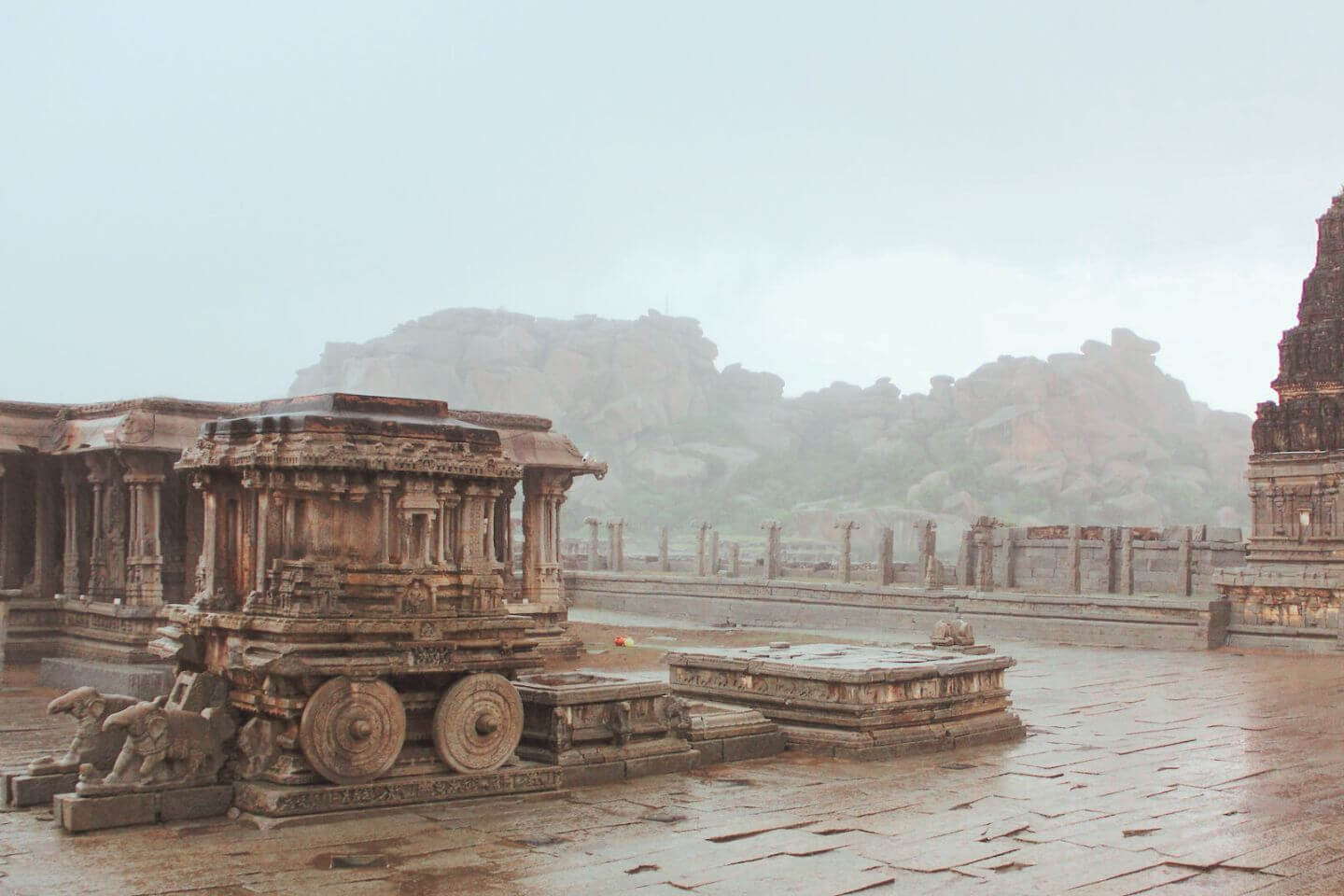 Hampi Holiday Packages