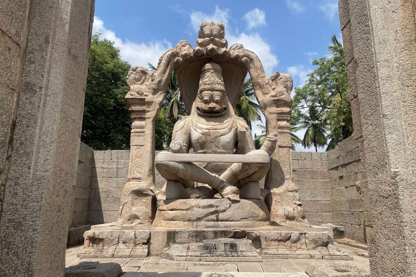 Lakshmi Narasimha Temple, Hampi